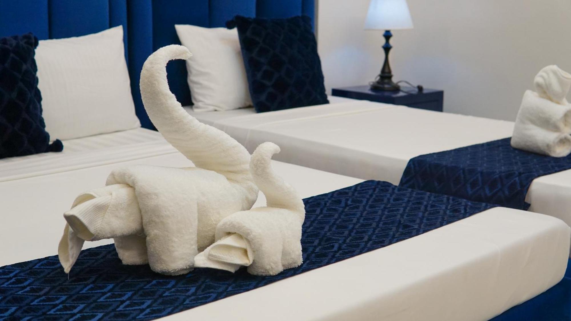 Lighthouse View Boutique Hotel Malay Bagian luar foto